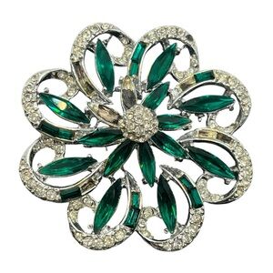 Pell silver tone green & clear rhinestone flower swirl brooch pin vintage